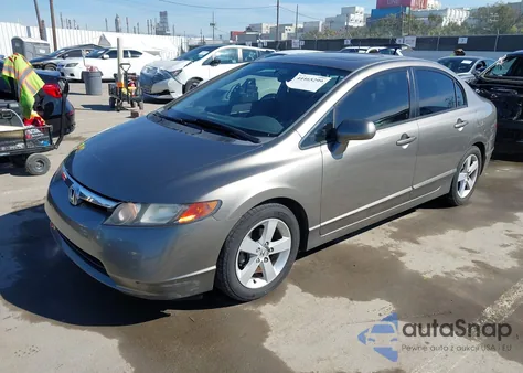 2006 Honda Civic Ex z USA, uszkodzony, nr VIN JHMFA16806S008444